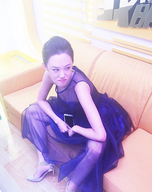 王姬女儿亮相金鸡百花秀好身材 高丽雯海量私照