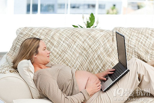 电脑对孕妇有影响吗 电脑辐射有争议防护措施