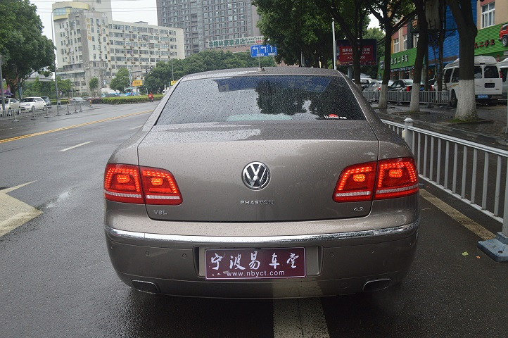 8万出售2011年大众辉腾