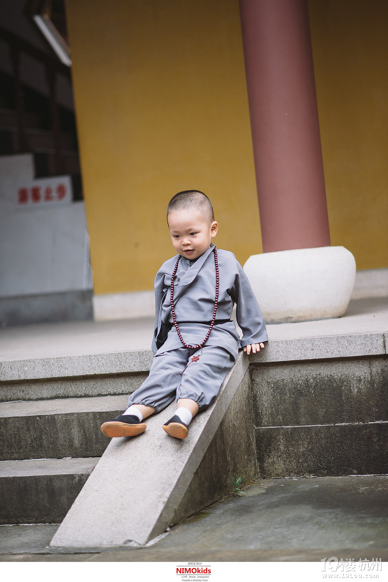 家有小和尚,我得意的笑!