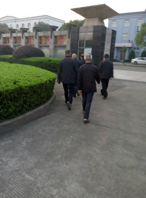 早睡早起锻炼身体 跑步第二天到这里感受一