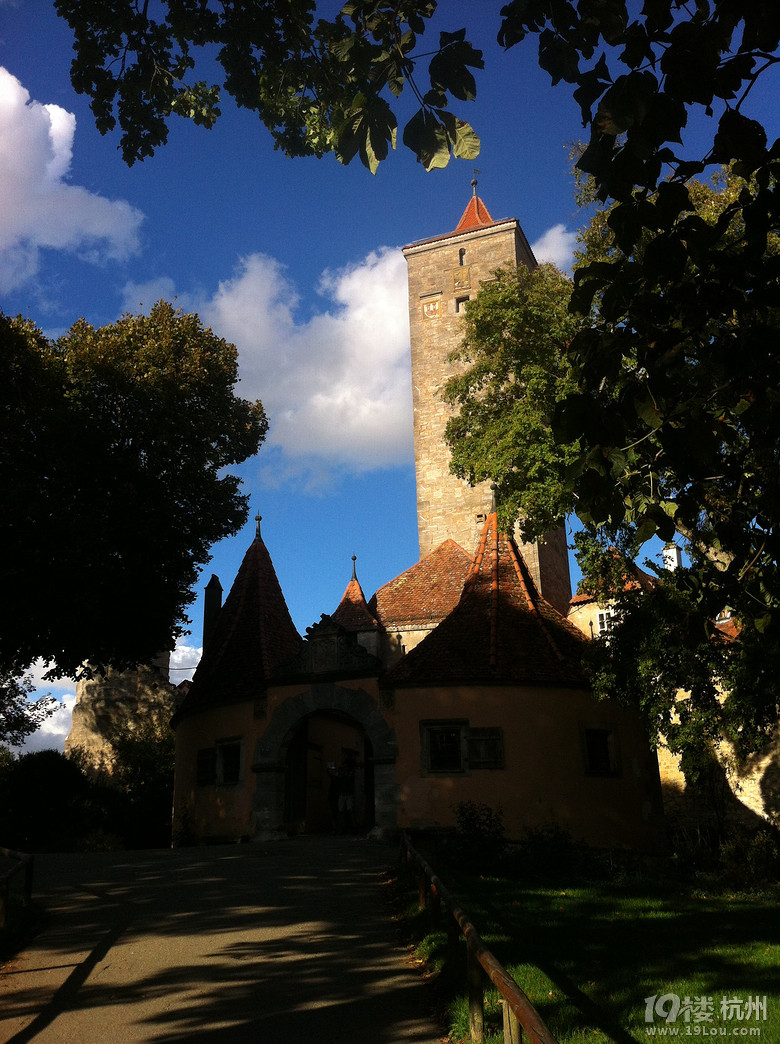 _v Rothenburg ob der Tauberꮅ
