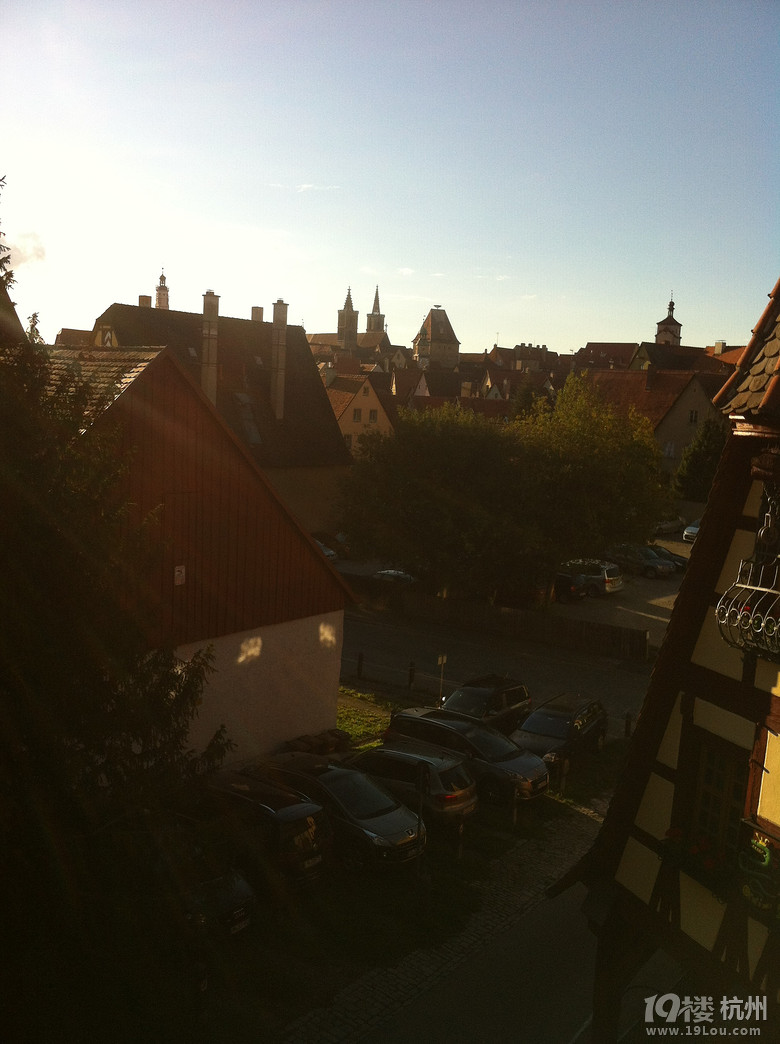 _v Rothenburg ob der Tauberꮅ
