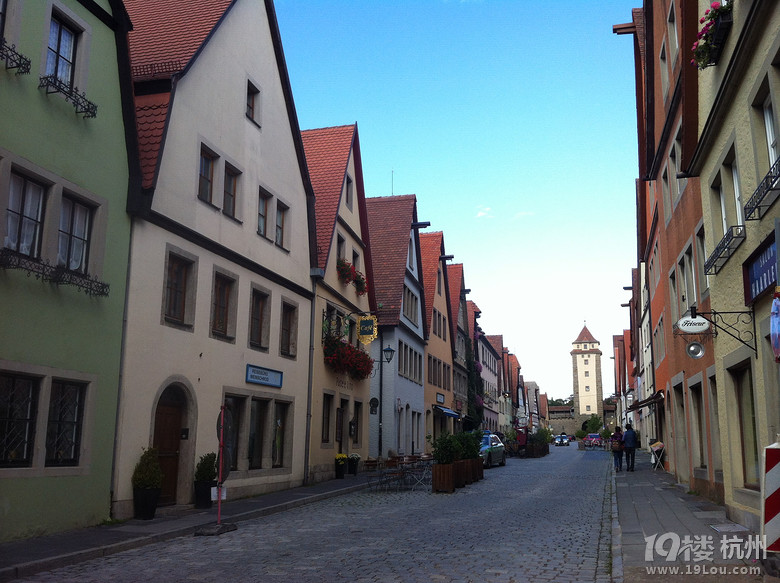 _v Rothenburg ob der Tauberꮅ