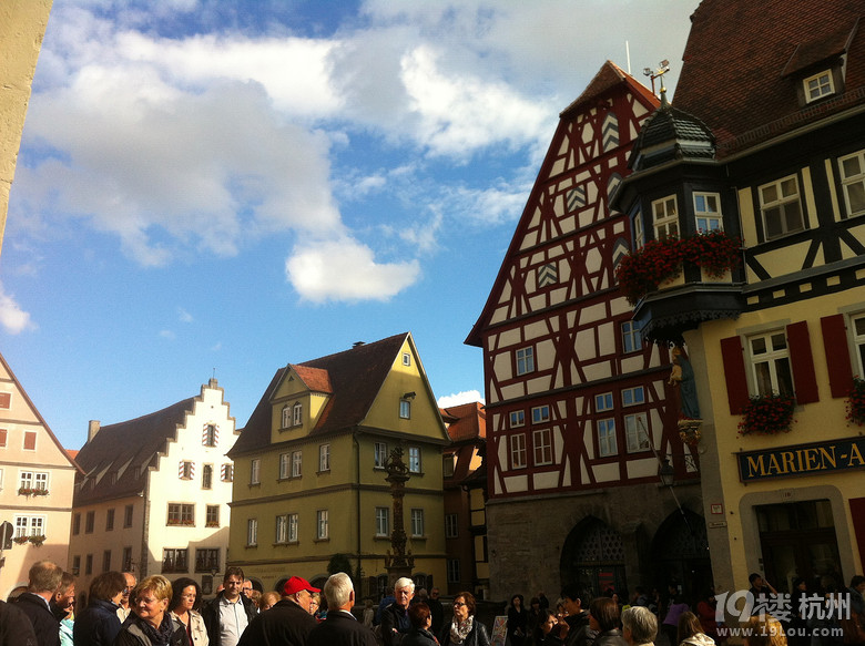 _v Rothenburg ob der Tauberꮅ