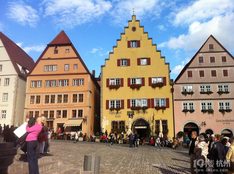 _v Rothenburg ob der Tauberꮅ
