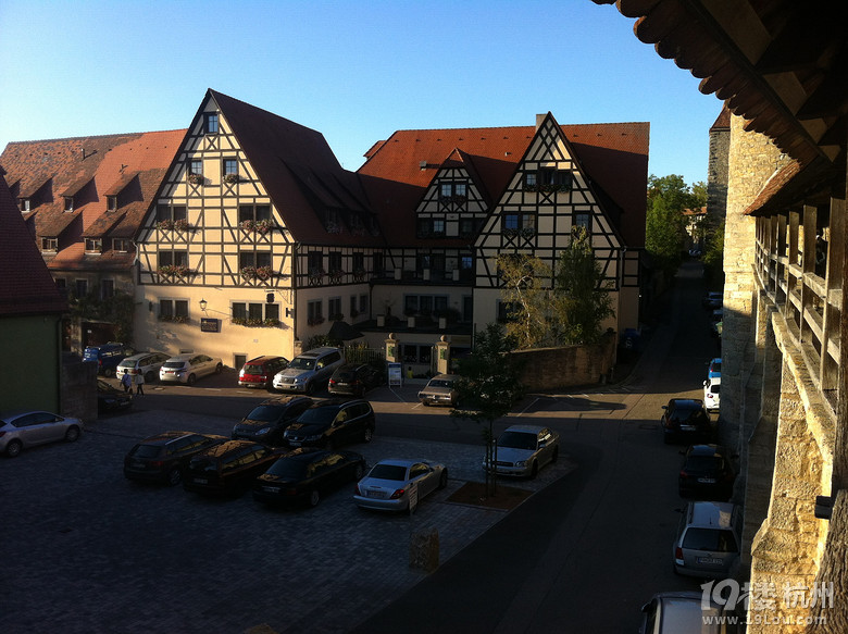 _v Rothenburg ob der Tauberꮅ