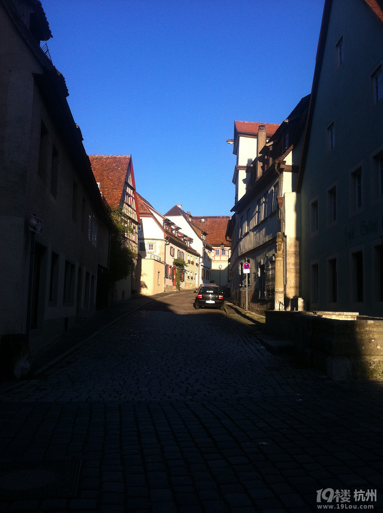 _v Rothenburg ob der Tauberꮅ