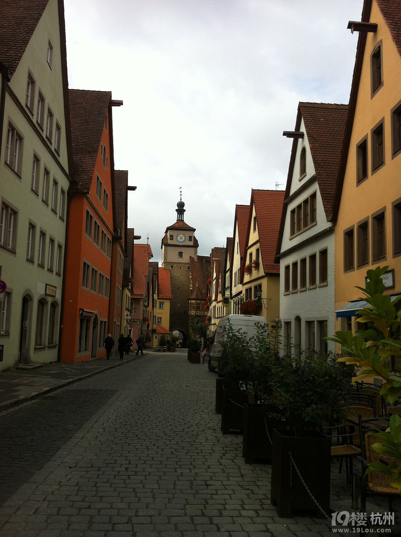 _v Rothenburg ob der Tauberꮅ