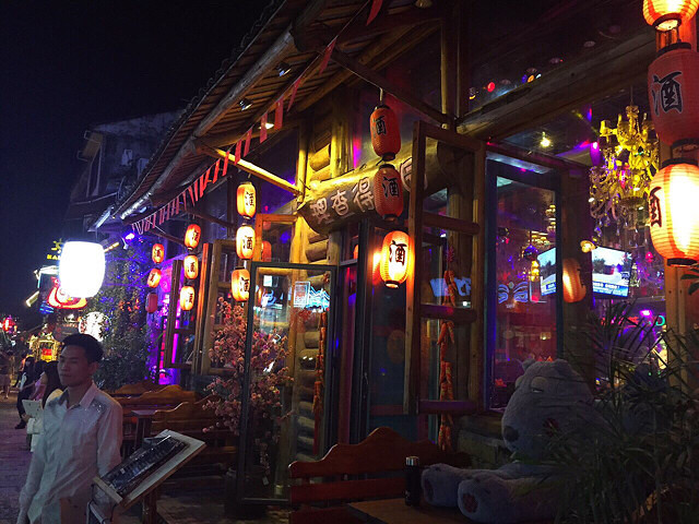 桂林阳朔西街酒吧图片
