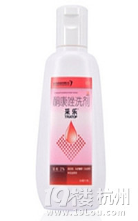 头屑高发季，选对去屑洗发水，和头皮屑说拜拜