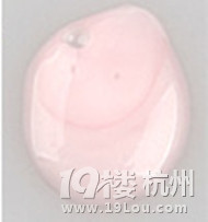 头屑高发季，选对去屑洗发水，和头皮屑说拜拜