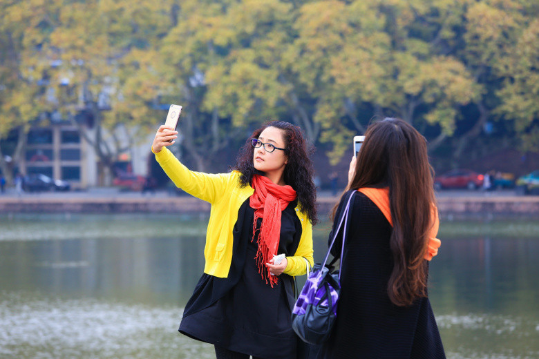 西湖边上的街拍2015.10.30-人文片-19摄区-杭州19楼