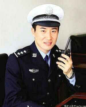 那些年.我们一起追过的帅交警
2015-11-03 1