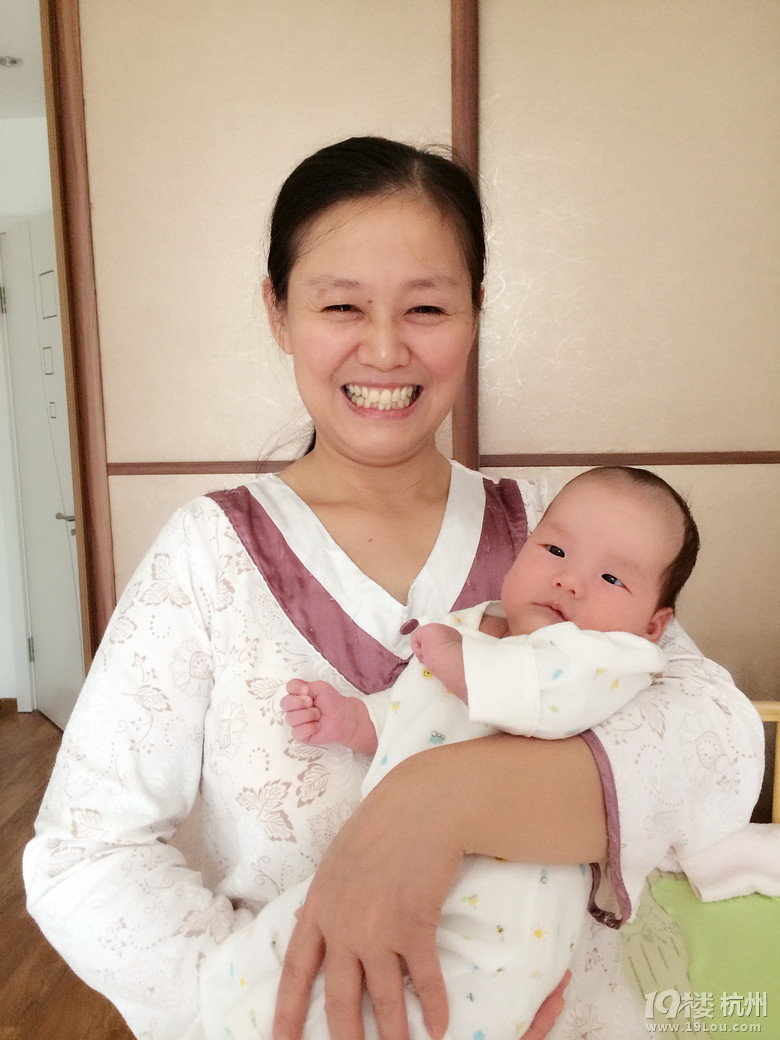 二胎妈妈，推荐我家的月嫂
