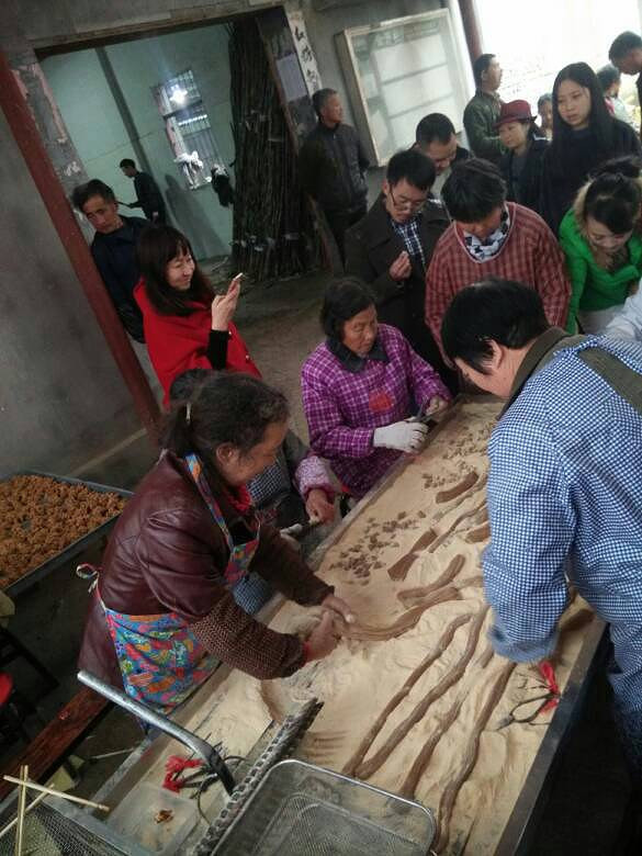 红糖节,打糖沟,做姜糖子咯