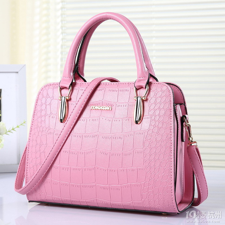 高端鳄鱼纹女式手提包2015秋冬新款青年手提包单肩斜跨包特价促销