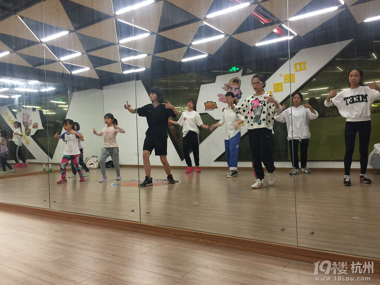 只要肯堅(jiān)持，就一定會(huì)有所收獲