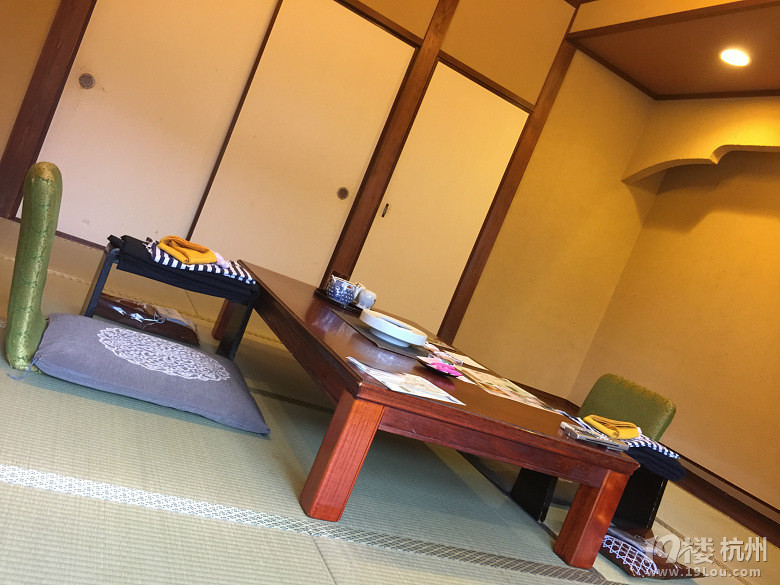 溫泉、螃蟹、楓葉——游走日本8天