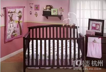 小心!你在淘寶買的嬰兒床太危險了!嬰兒睡眠安全的ABC原則!