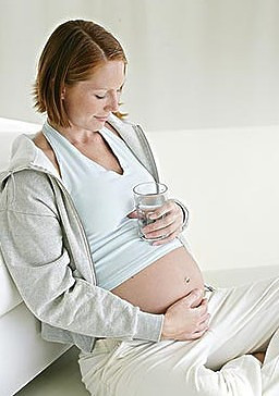 怀孕两个月肚子疼 怀孕初期肚子疼原因