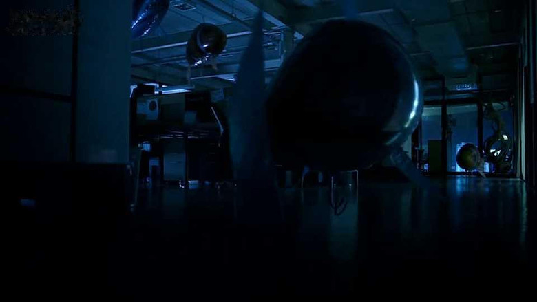 图解电影《加班遇到鬼》看完之后再也不敢加班