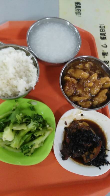 【中午吃什么】12.19:想不到萝卜这样做超好吃