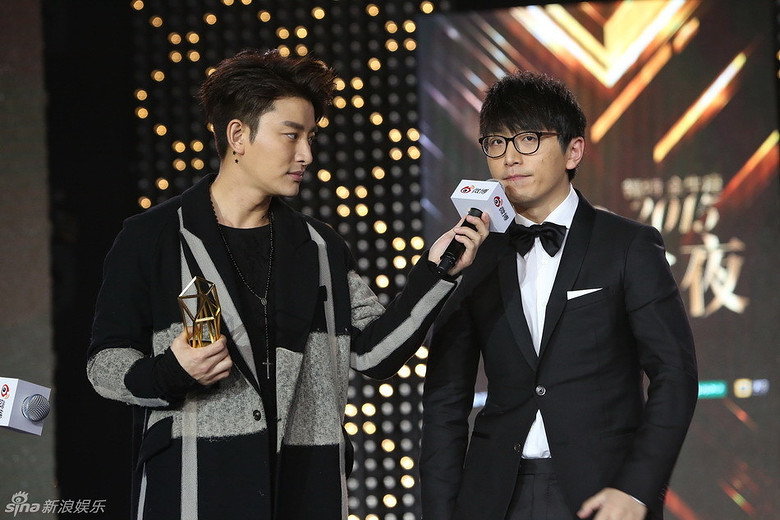 2015新浪微博之夜现场 贾乃亮拿下小咖秀之王