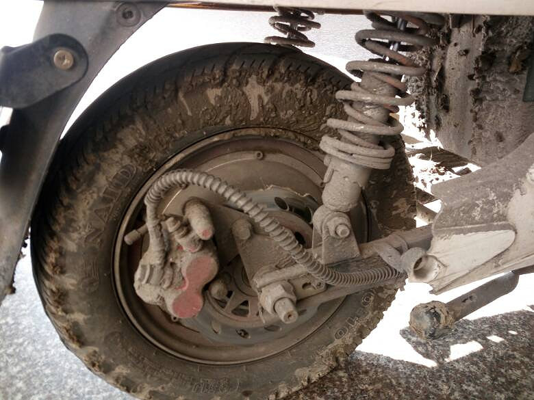 投诉抗议杭州交警违规扣电瓶车,交警部门答