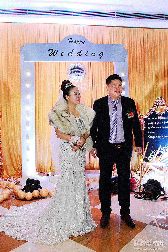 BLINGBLING女王范婚礼！