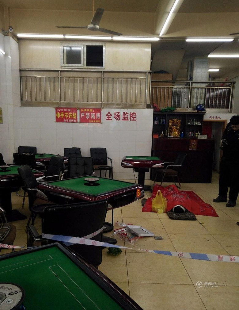 福州男子天天打麻将,麻将桌自燃!惠州男子带病