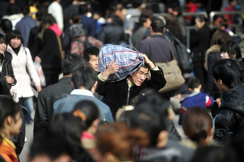 来看看全国各地返程高峰图片,这场面太壮观了.-早知道-城事-杭州19楼