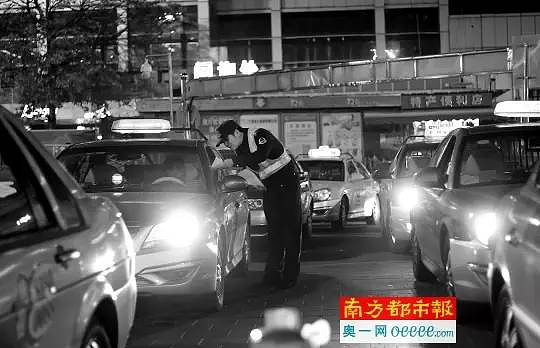 独家澄清:中国留学生被加拿大撤签并非因为表