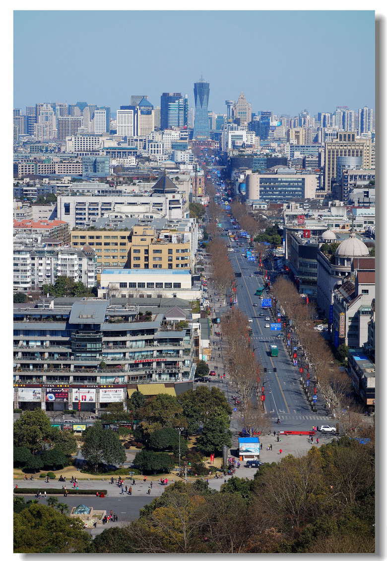 【杭州规模最大商业街延安路】