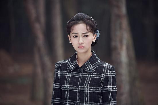 《美人如玉》预告片 陈键锋白冰水下激吻