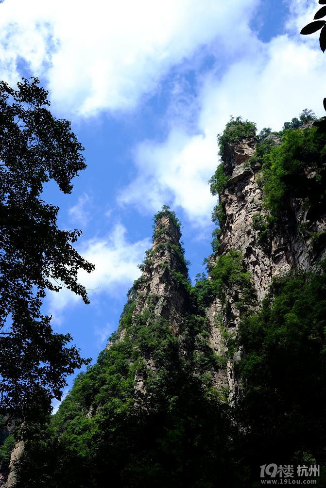 湘西自驾游：一山一世界（张家界，凤凰矮寨大桥）