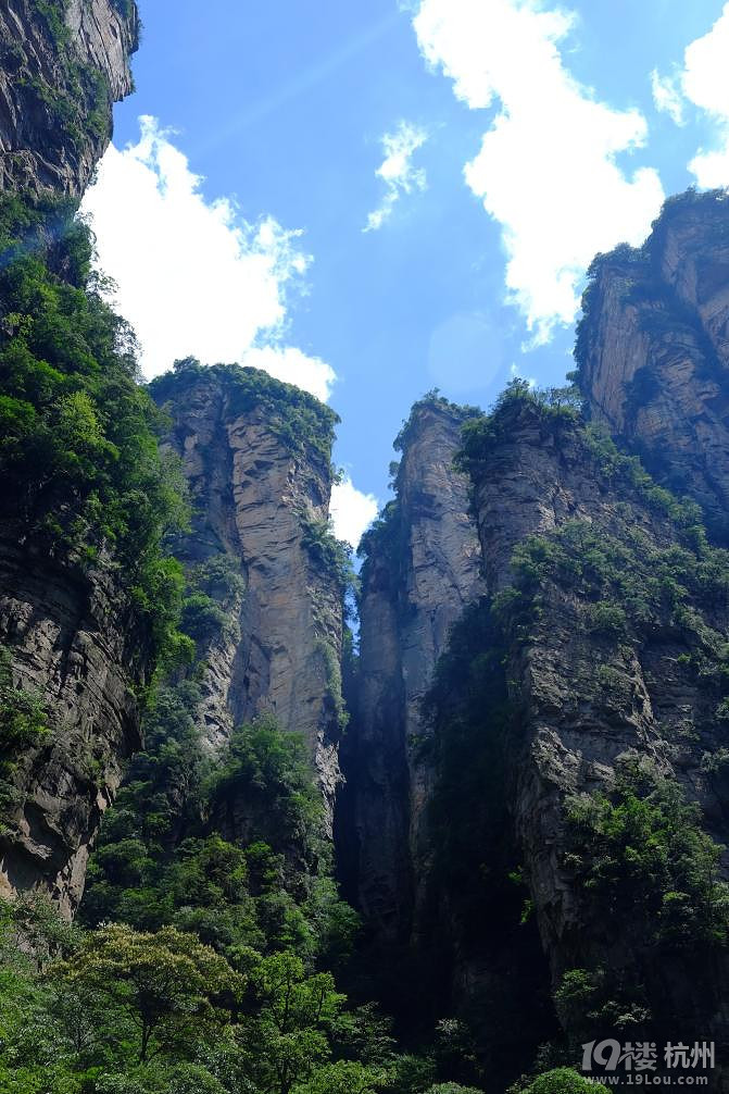 湘西自驾游：一山一世界（张家界，凤凰矮寨大桥）