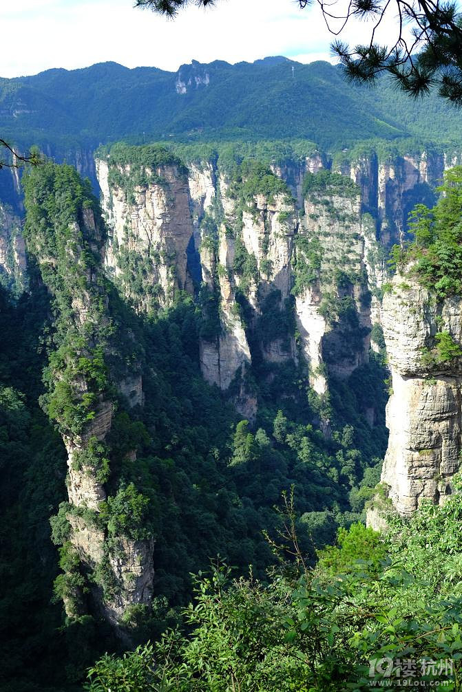 湘西自驾游：一山一世界（张家界，凤凰矮寨大桥）