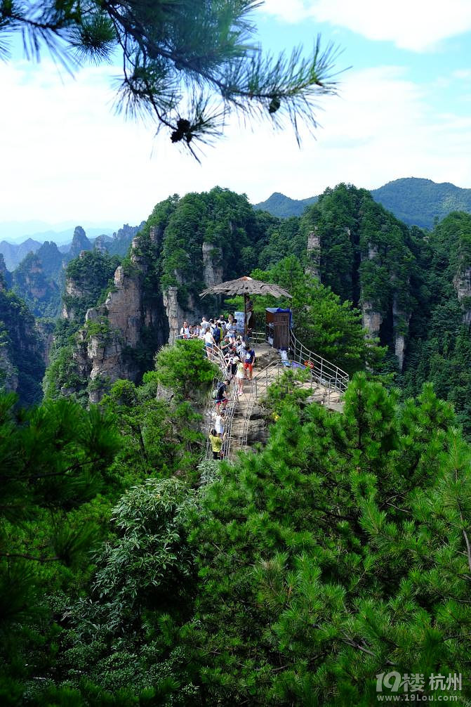湘西自驾游：一山一世界（张家界，凤凰矮寨大桥）