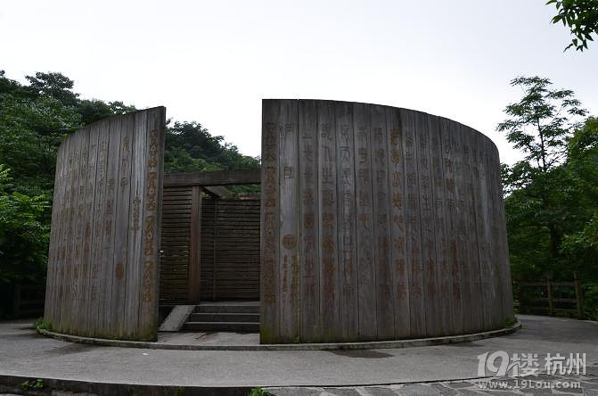 湘西自驾游：一山一世界（张家界，凤凰矮寨大桥）