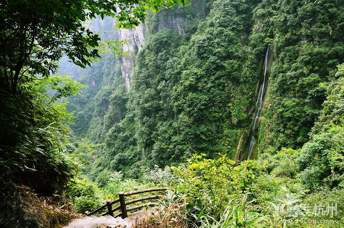 湘西自驾游：一山一世界（张家界，凤凰矮寨大桥）