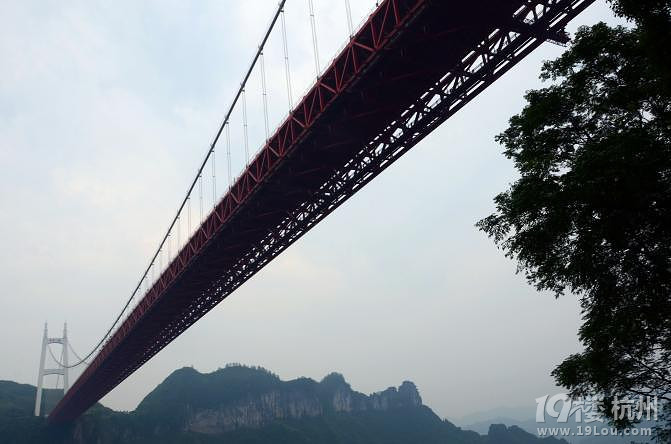 湘西自驾游：一山一世界（张家界，凤凰矮寨大桥）