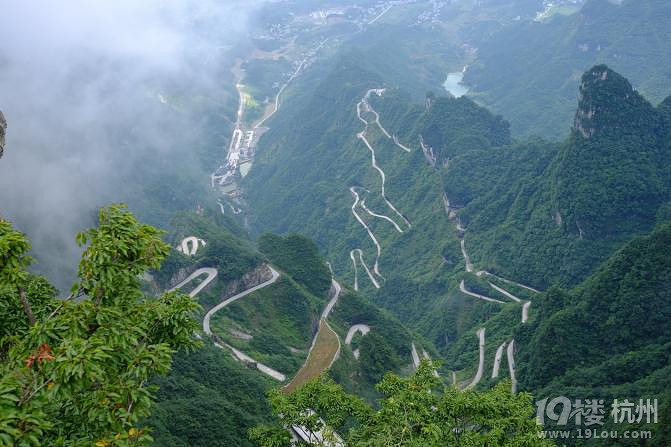 湘西自驾游：一山一世界（张家界，凤凰矮寨大桥）