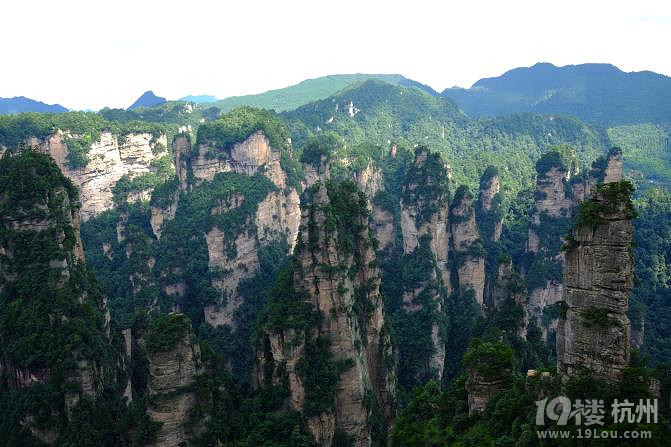 湘西自驾游：一山一世界（张家界，凤凰矮寨大桥）