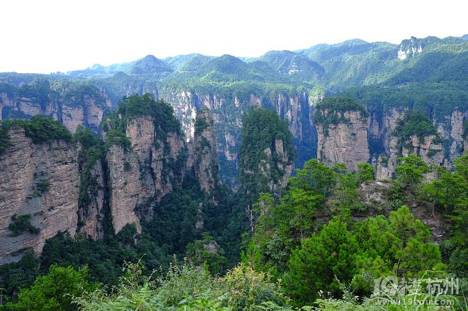 湘西自驾游：一山一世界（张家界，凤凰矮寨大桥）