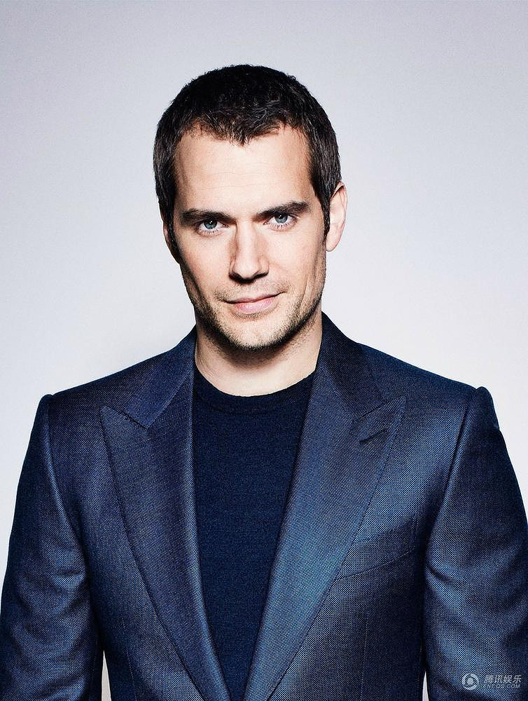 英伦型男"超人"亨利·卡维尔写真美图大赏