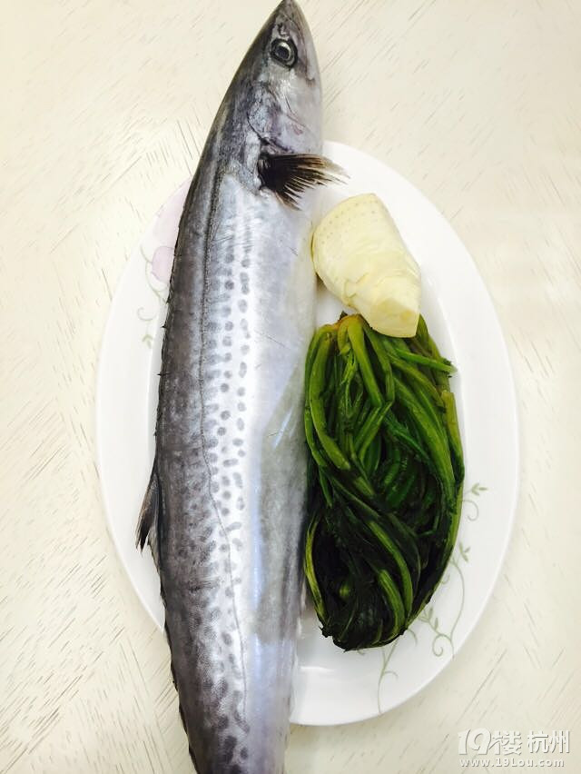 它披上綠衣更為酥香鮮美----苔香江白蝦