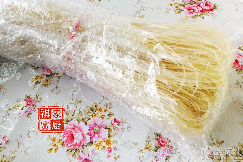 【祺宝家厨】快手菜——来一碗三珍斋牛肉粉干
