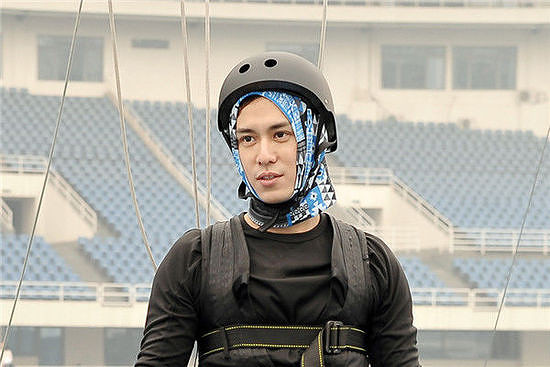 尴尬黑脸!《非凡搭档》陈楚河主动握手遭嫌弃