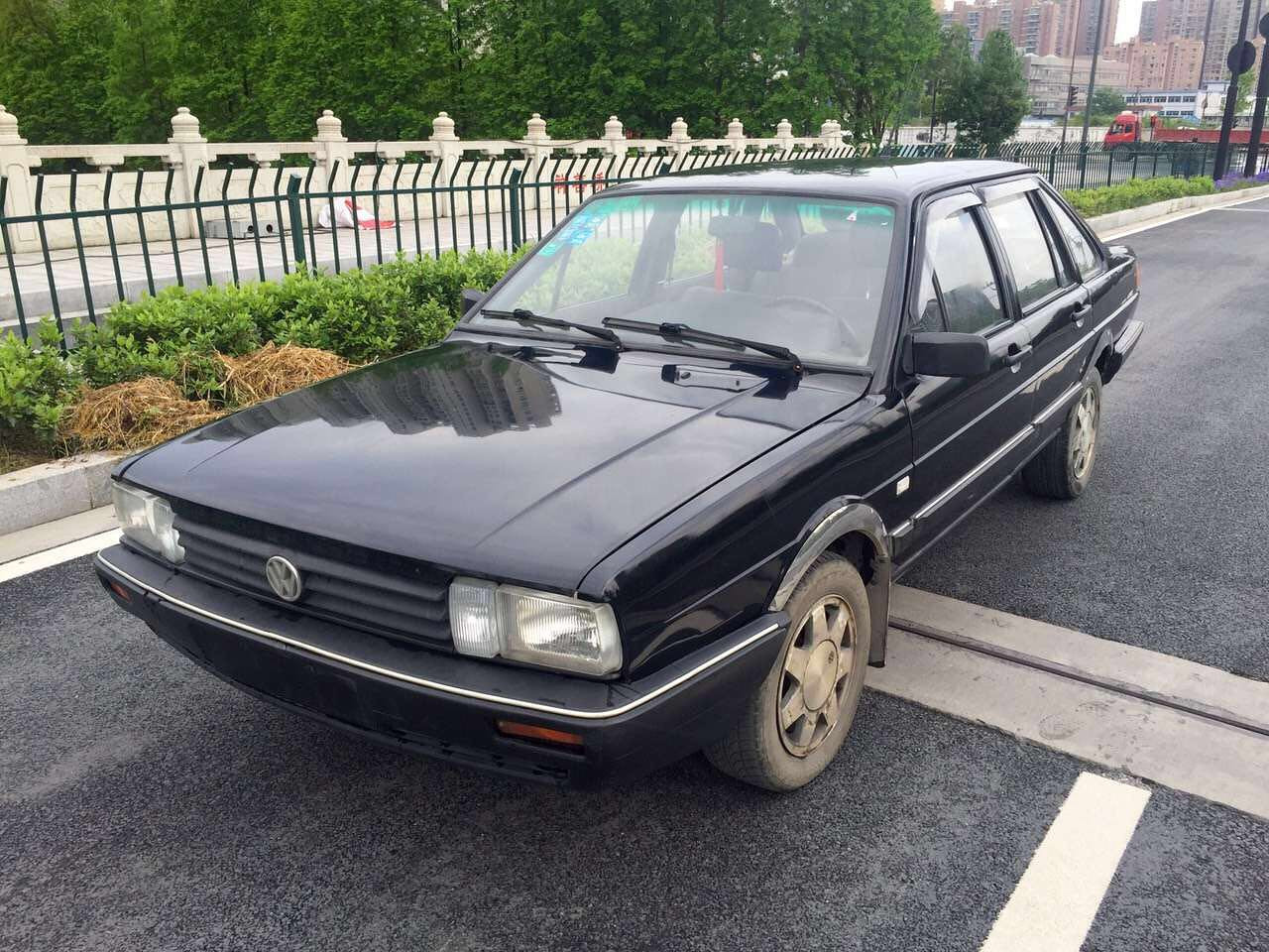 04年黑色普桑,车况很好,无大事故,开起来超爽